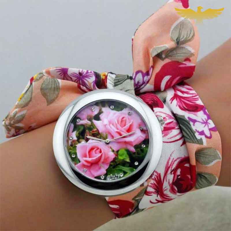 MONTRE FOULARD CŒUR DE ROSE