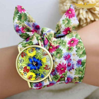 MONTRE FOULARD FLEURI PIVOINES