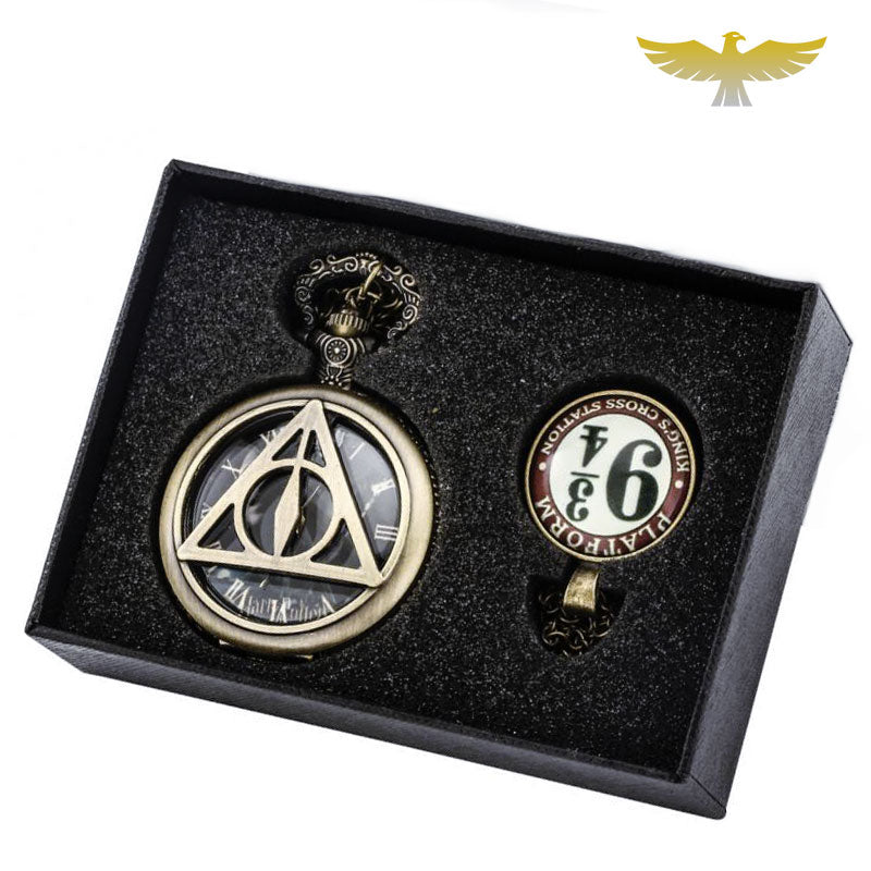 Coffret Cadeau Harry Potter - 1 Pin's, 1 Porte-clé, 1 Mug Chaudron, Neuf