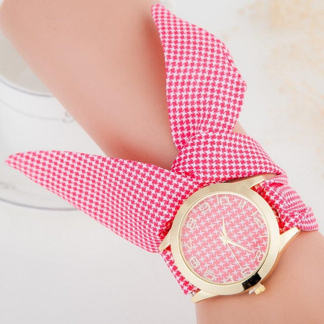 Montre foulard motif pied de poule