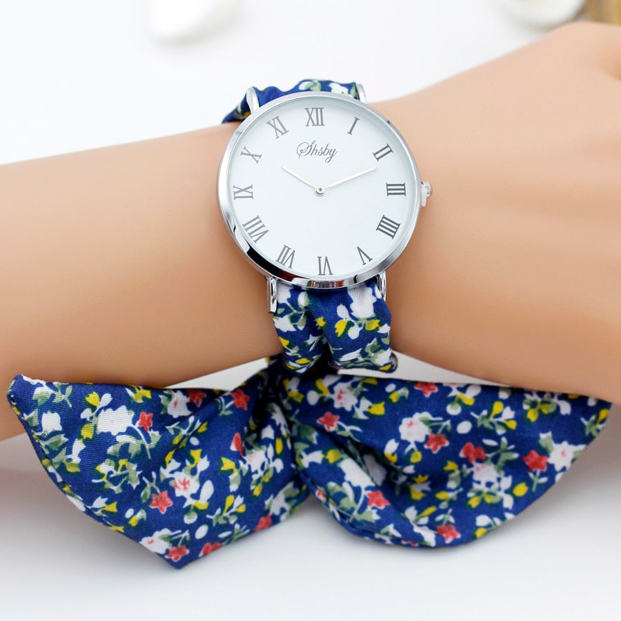 Montre foulard motif fleuri